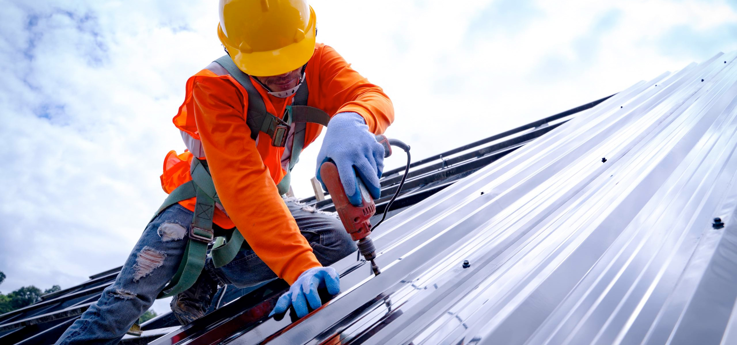 instalar paneles de sandwich